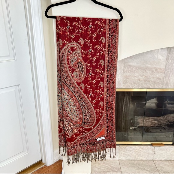 Paisley Burgundy 100% Pashmina - Picture 7 of 9